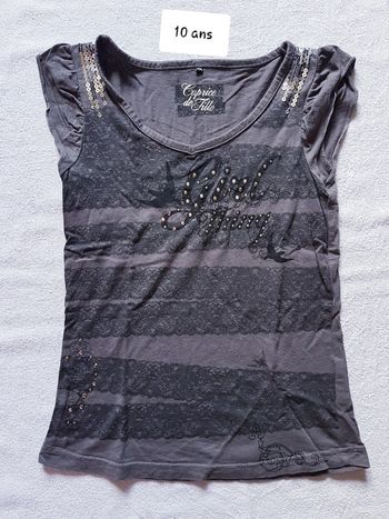 T-shirt caprice de fille 10 ans