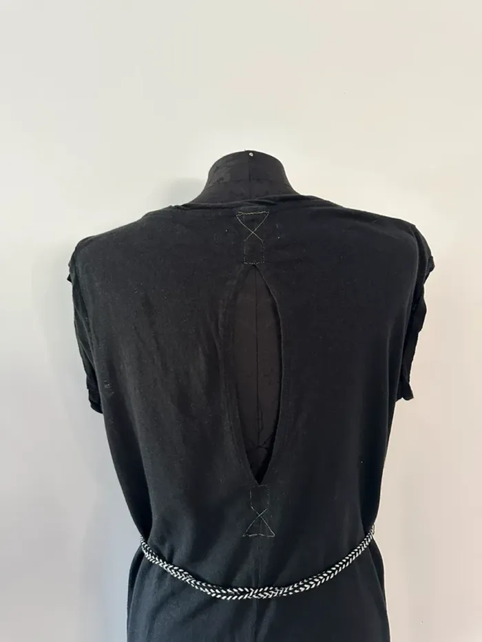 Robe noire légère - photo numéro 4