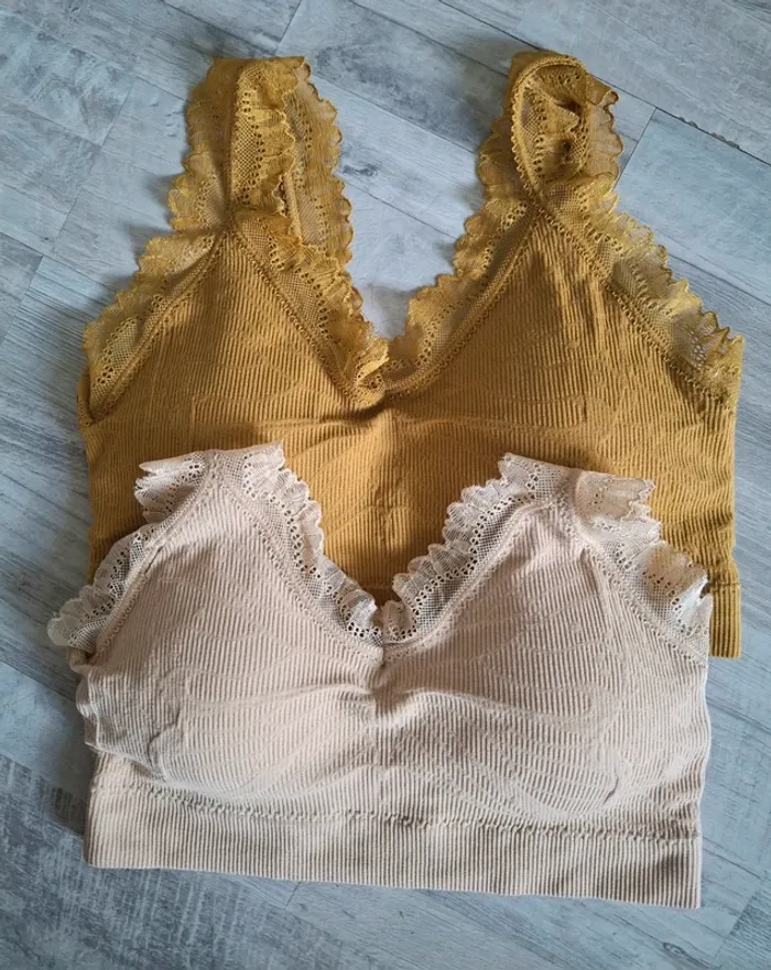 Set brassière beige et moutarde