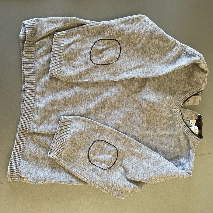Pull gris
