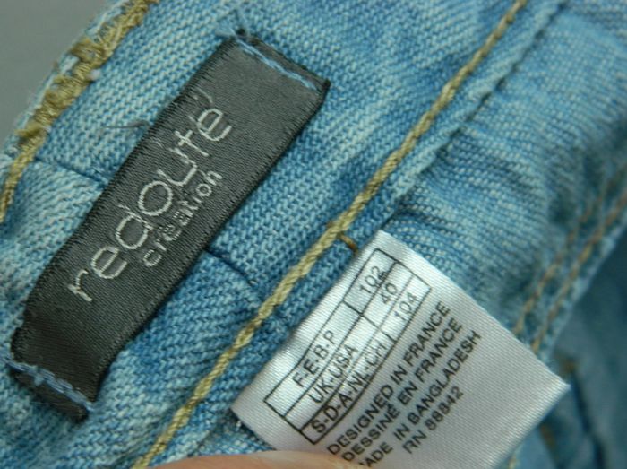 Jeans coupe droite T 4 ans "La Redoute" - photo numéro 3