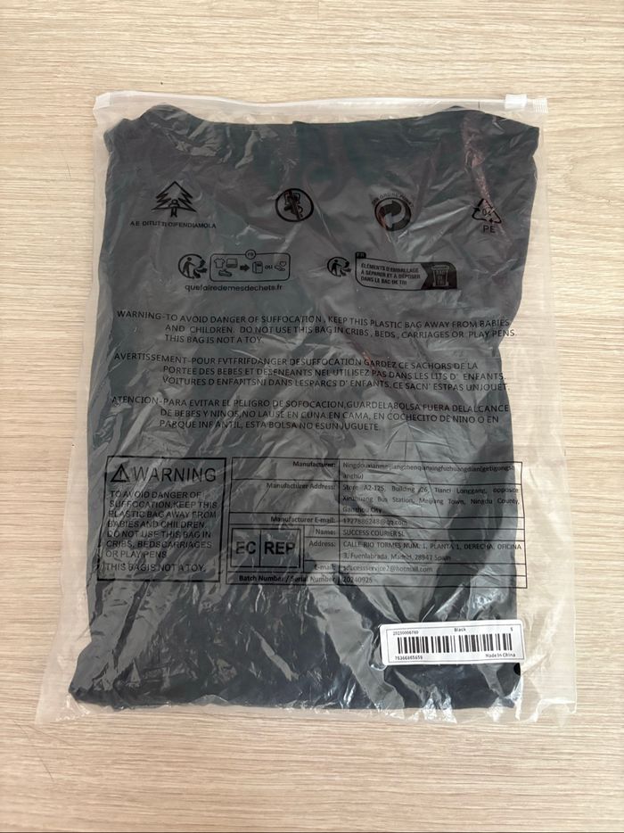 T shirt noir - photo numéro 10