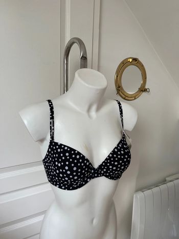 Soutien-gorge à pois