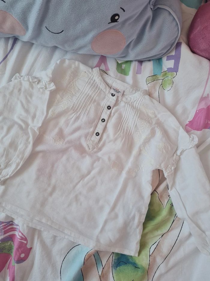 Blouse blanche - photo numéro 2