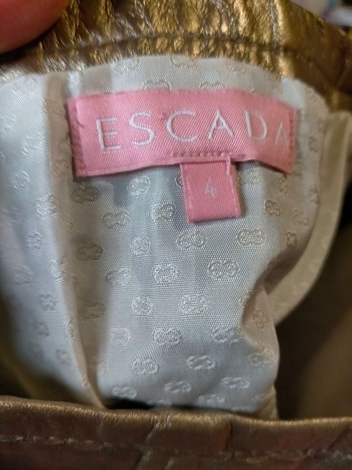 Très belle jupe cuir Escada 4 ans - photo numéro 4