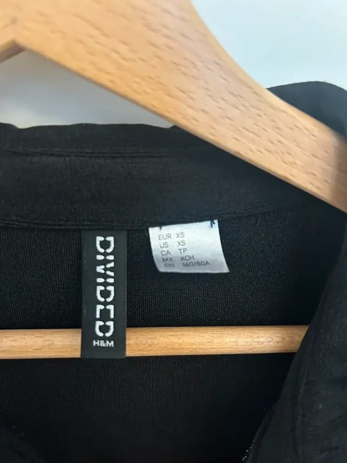 Chemisier stretch crop top noir - photo numéro 2