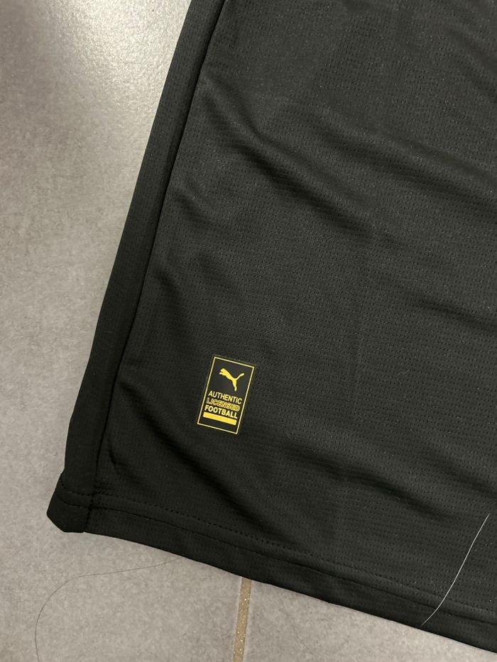 Maillot OM 125 ieme anniversaire - photo numéro 4