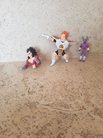 Figurines Dragon Ball incomplètes