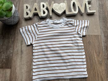 - Tee shirt H&M   - 6 mois - Très bon état