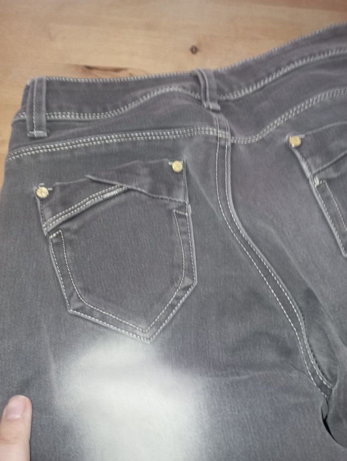 Jeans - photo numéro 5