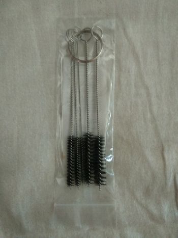 5 petites brosses de nettoyage neuves