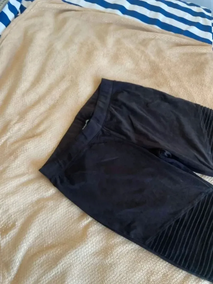 Pantalon  velours  T38 - photo numéro 4