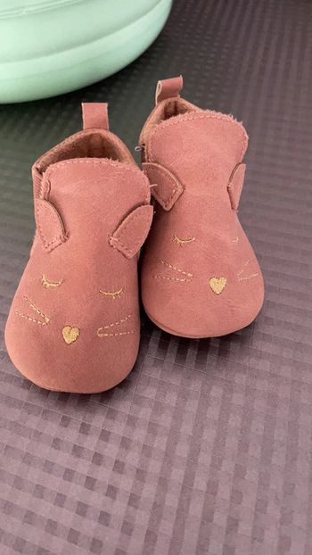 Chaussures bébé 6/9 mois