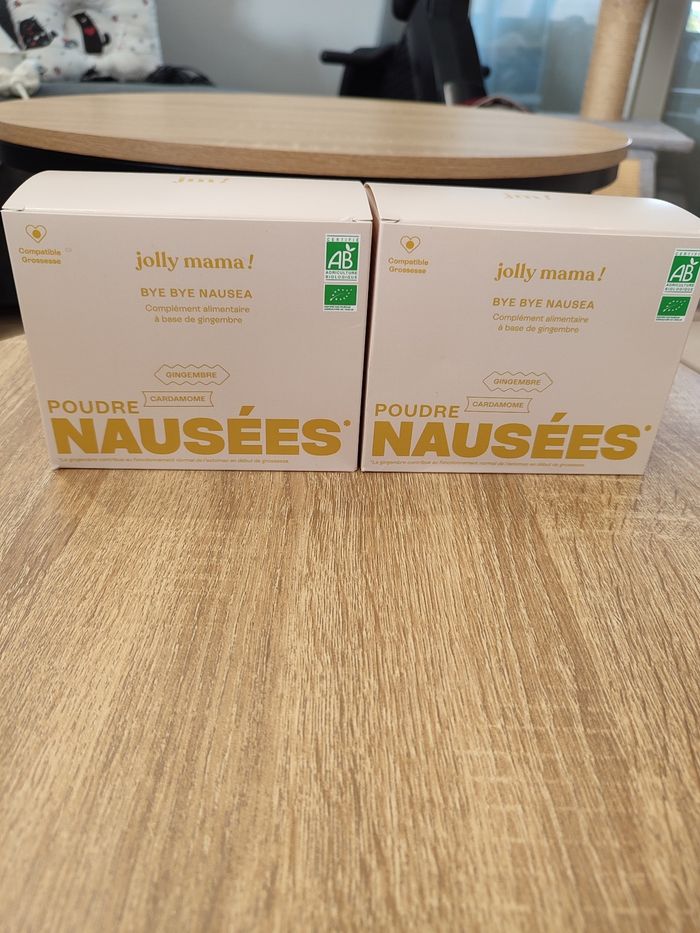 Poudre Nausées