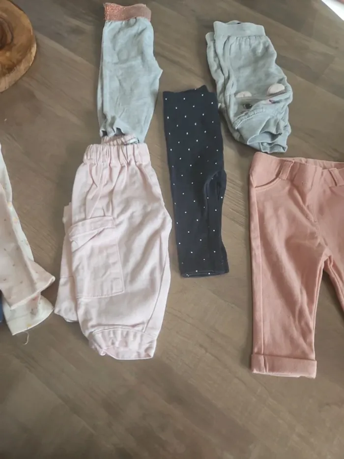Lot de 8 pantalons - photo numéro 6