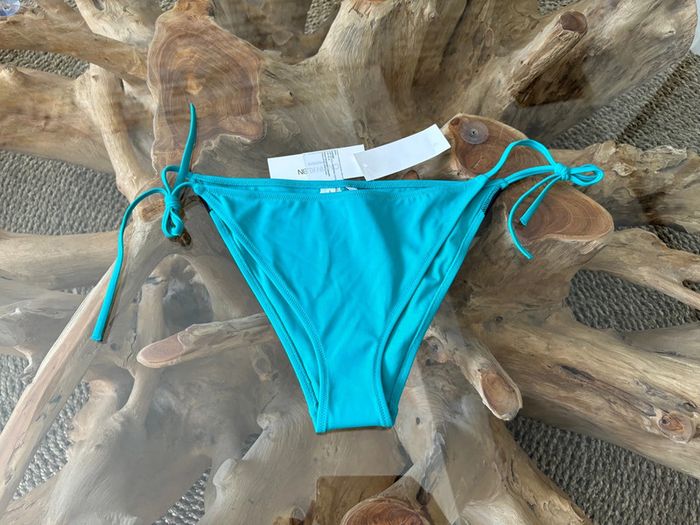 Bas de maillot de bain Calvin Klein neuf - photo numéro 2