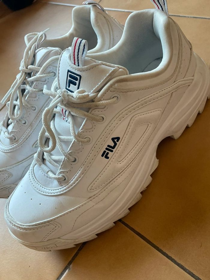 Fila fille / femme taille 39 - photo numéro 9