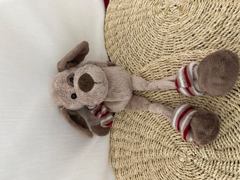  DOUDOU CP INTERNATIONAL CHIEN BEIGE MARRON ECHARPE JAMBIERE ROUGE 32c