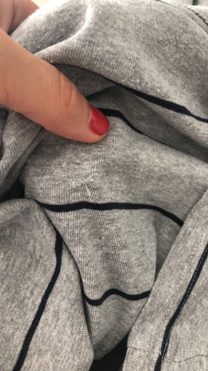 Sous-pull garçon 10ans - photo numéro 4