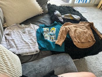 3 tee shirt manches longues 24 mois