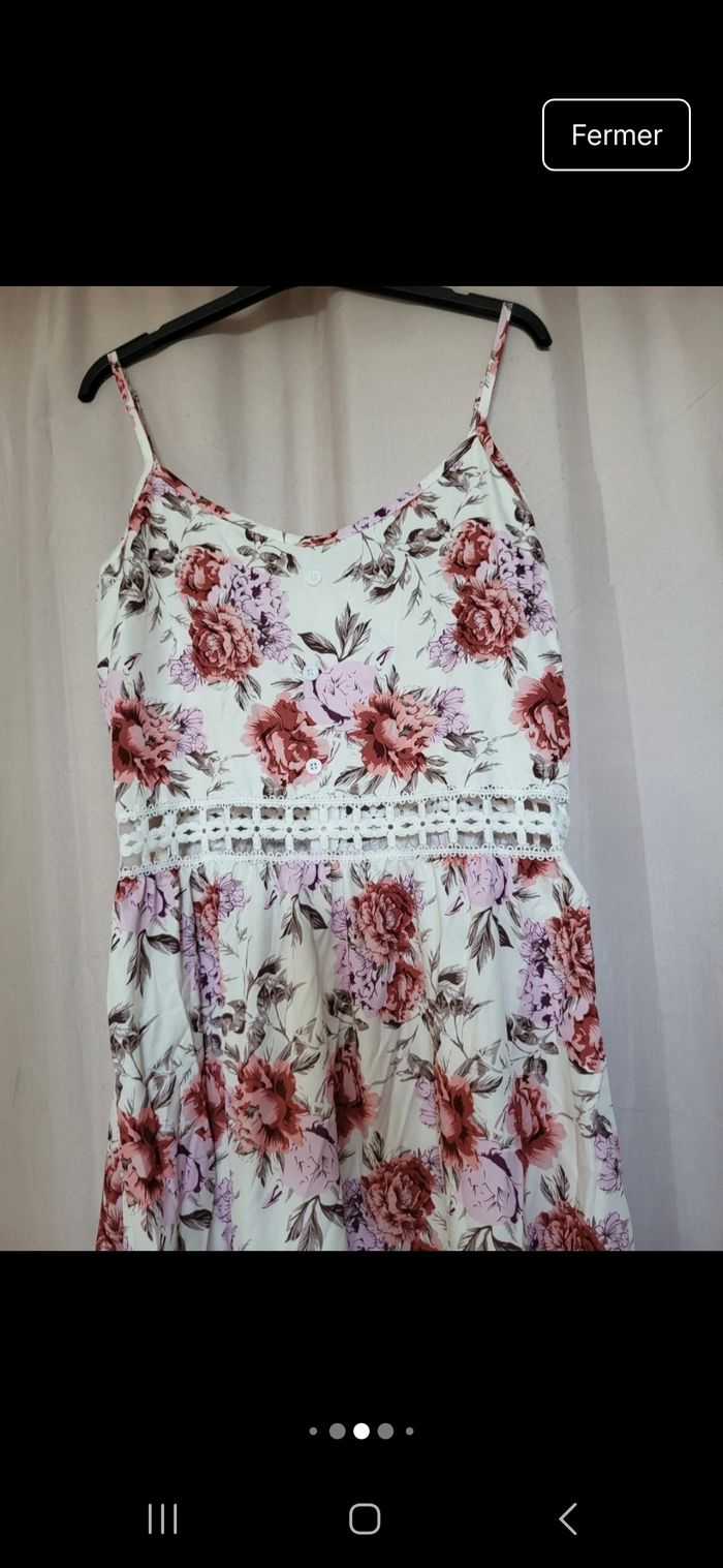 Robe taille 42 - photo numéro 3