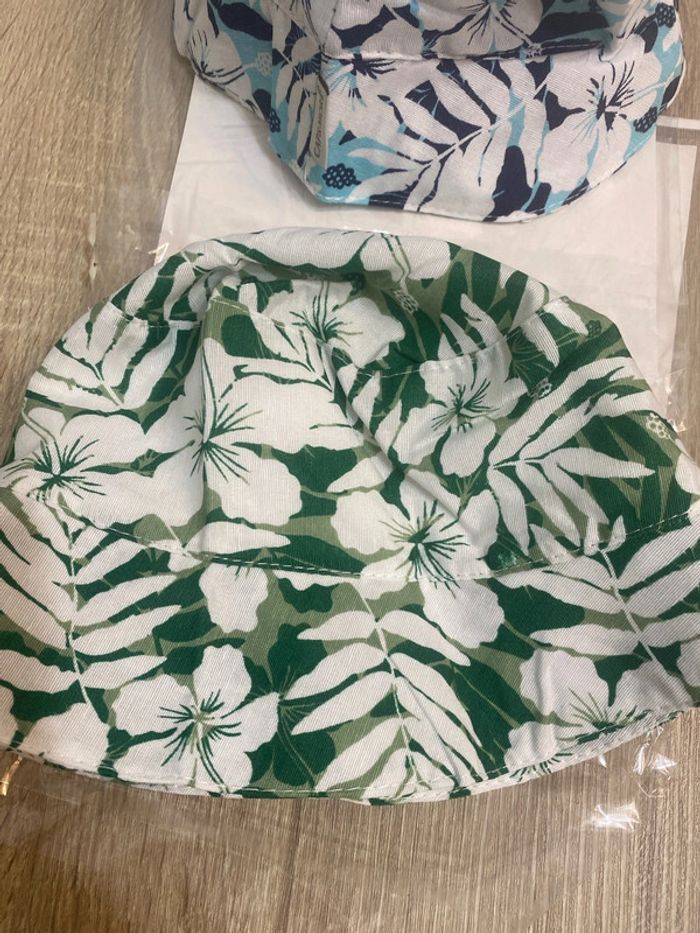 Lot de 2 bobs 3/6 mois vert et bleu Cap&More neufs - n69j - photo numéro 3