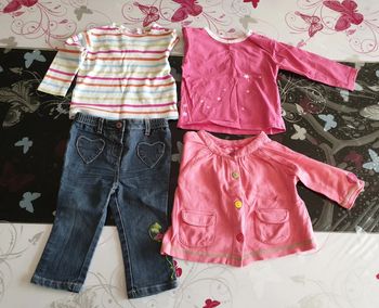 "N°123" Lot de 2 Tee-shirt Manche longue + 1 Pantalon + 1 Veste (12 mois)