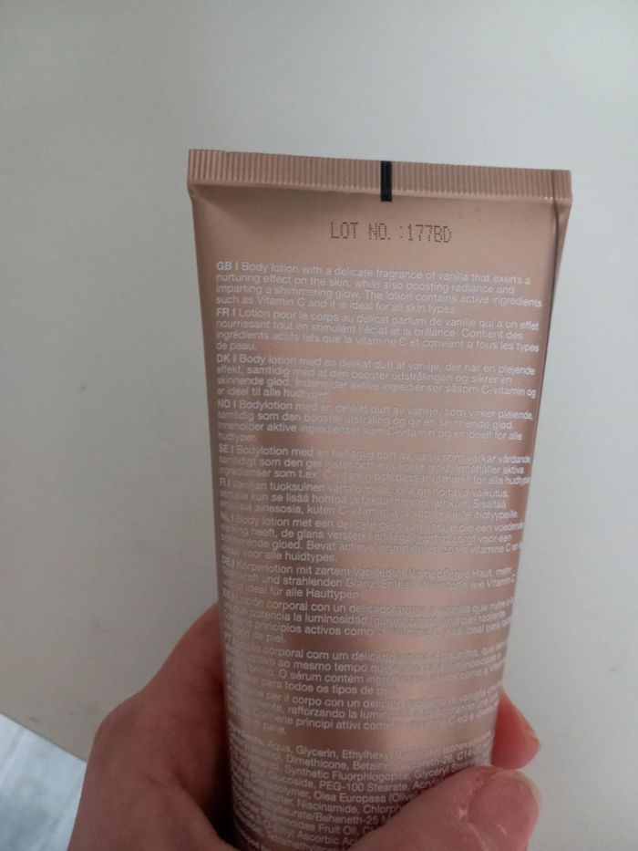 Crème hydratante corps miqura - photo numéro 2