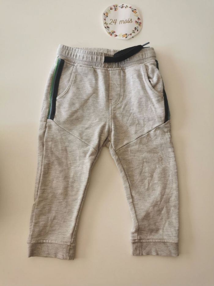 Short garçon 2ans catimini le pantalon et la veste offert - photo numéro 8