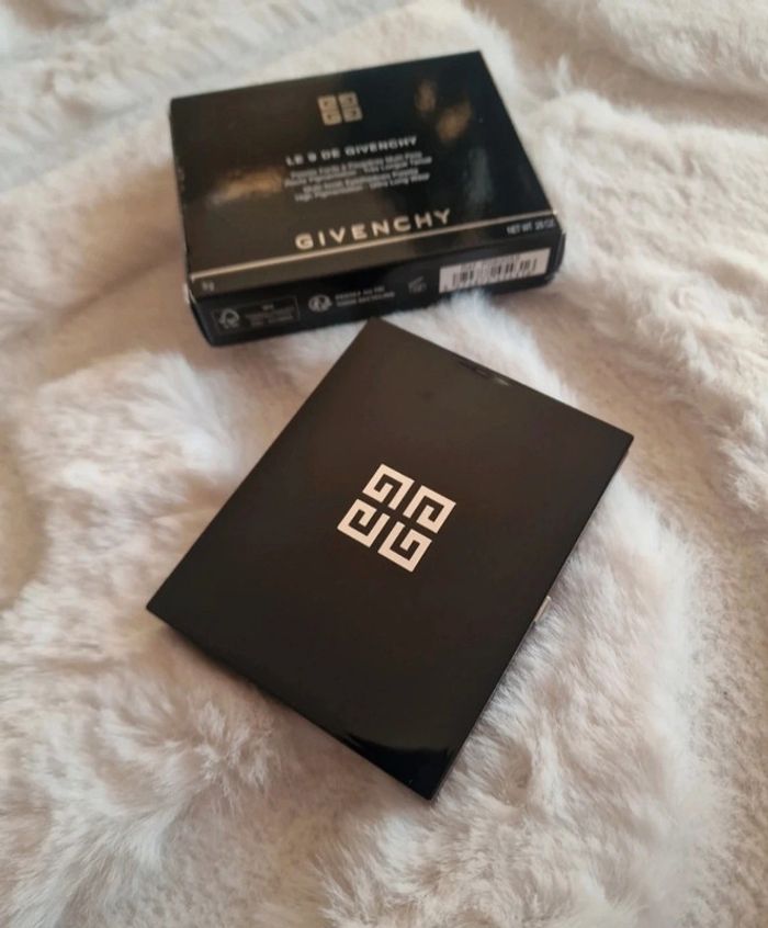 Le 9 de Givenchy palette à fards multi-finis naute pigmentation, très longue tenue - photo numéro 11