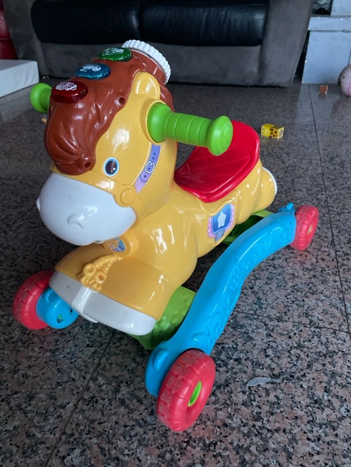 Cheval porteur Vtech