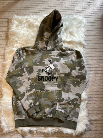 Pull tape a l’œil taille 14 ans