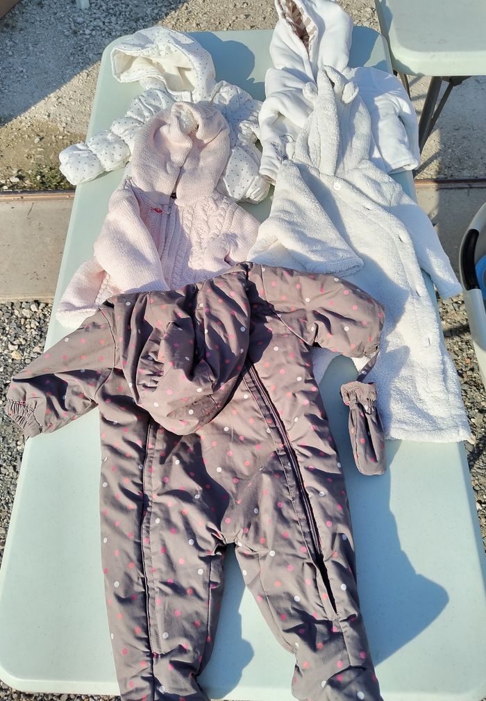 Gros lot 3 mois hiver / printemps fille - photo numéro 10