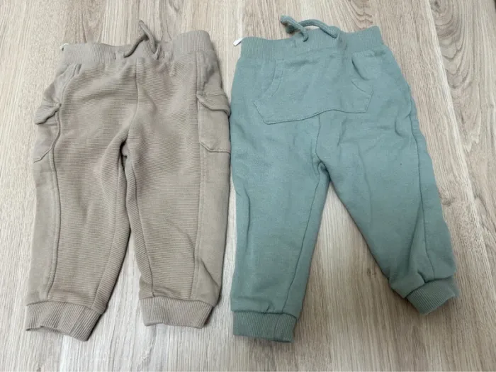 Lot vêtements bébé taille 12/18 mois - photo numéro 3
