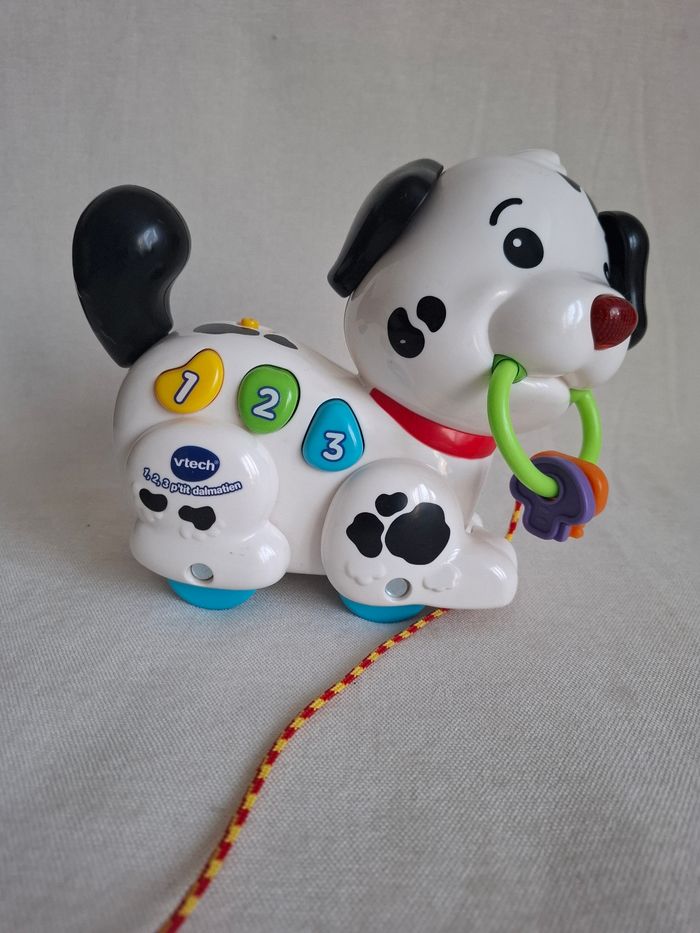 1,2,3 P’tit Dalmatien – Jouet interactif à tirer (VTech) - photo numéro 2