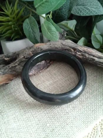 Bracelet jonc de jade vert foncé pierre naturelle