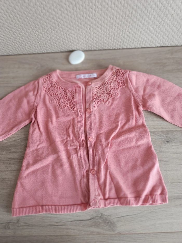 Gilet bicolore 4 ans très bon état