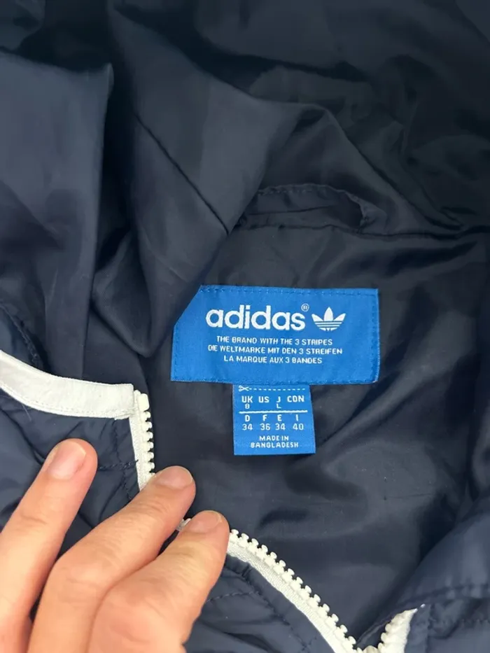 Doudoune à capuche adidas femme, taille 36 - photo numéro 2