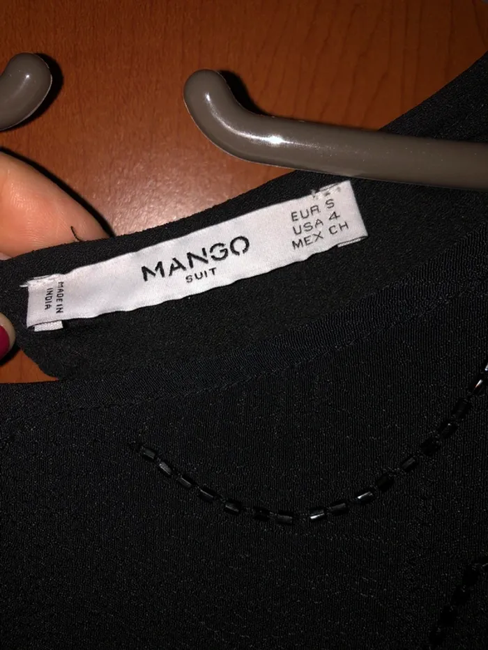 Robe noire à sequins Mango - photo numéro 2
