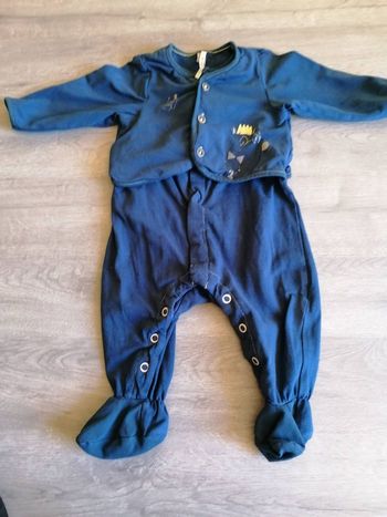 Ensemble /pyjama garçon 6 mois