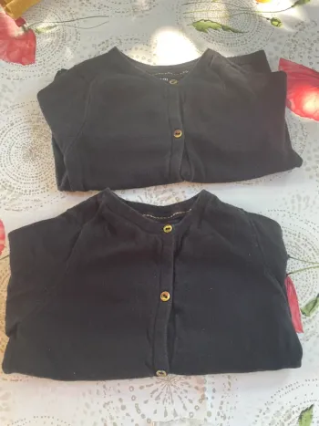 Lot gilet et sweat 4 ans