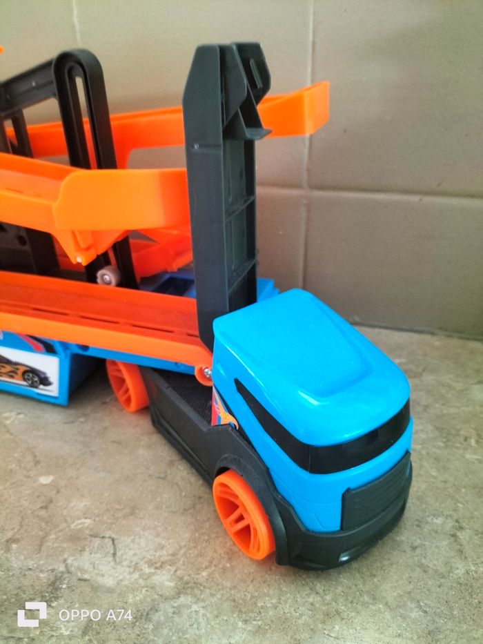 Jouet 🖤 Camion Hotwheels - photo numéro 4