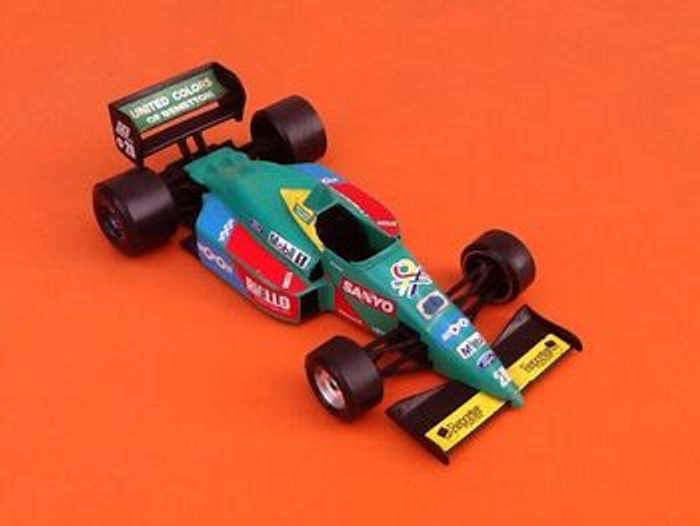 Voiture miniature Benetton Ford B1 - photo numéro 2