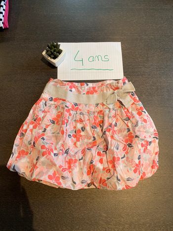 Jupe taille 4 ans