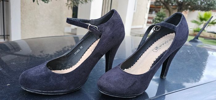 Escarpins daim - photo numéro 2