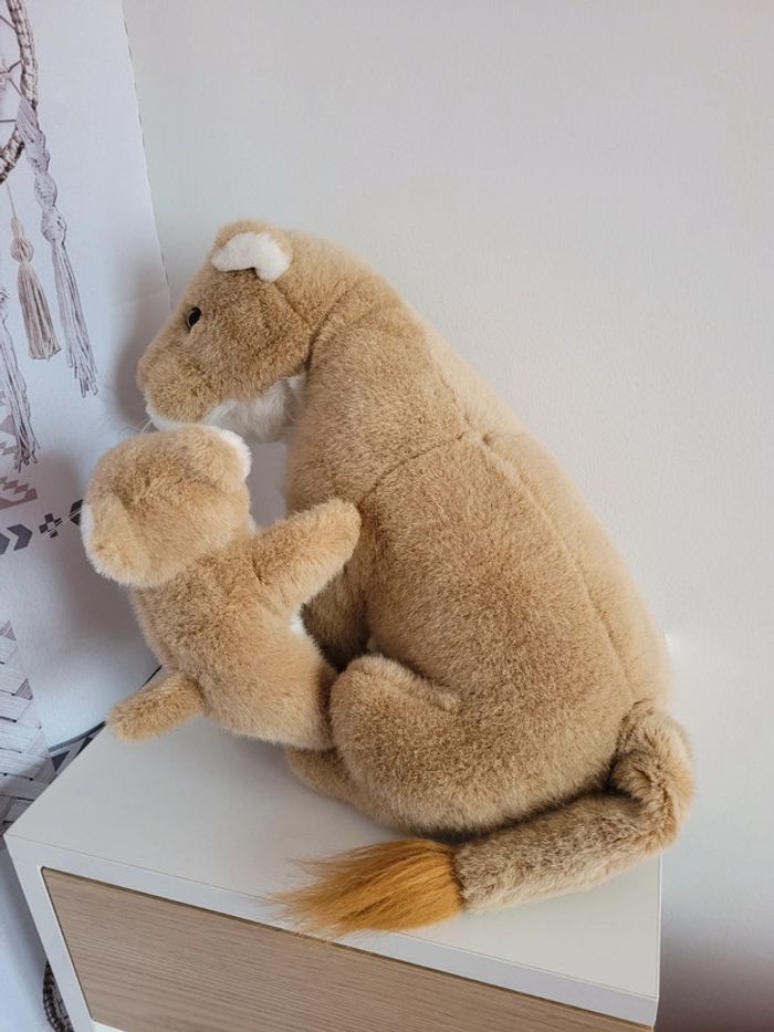 Peluche lionne et son petit - photo numéro 2