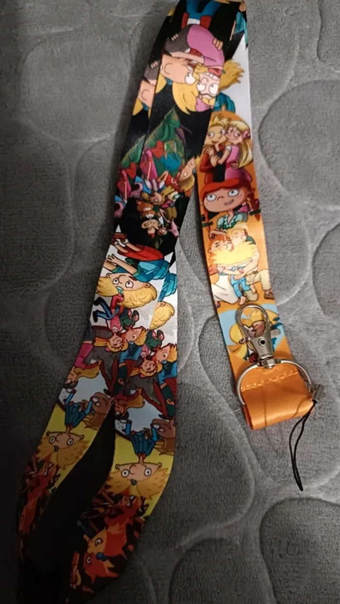 Un porte clés badge lanière tout de cou - photo numéro 4