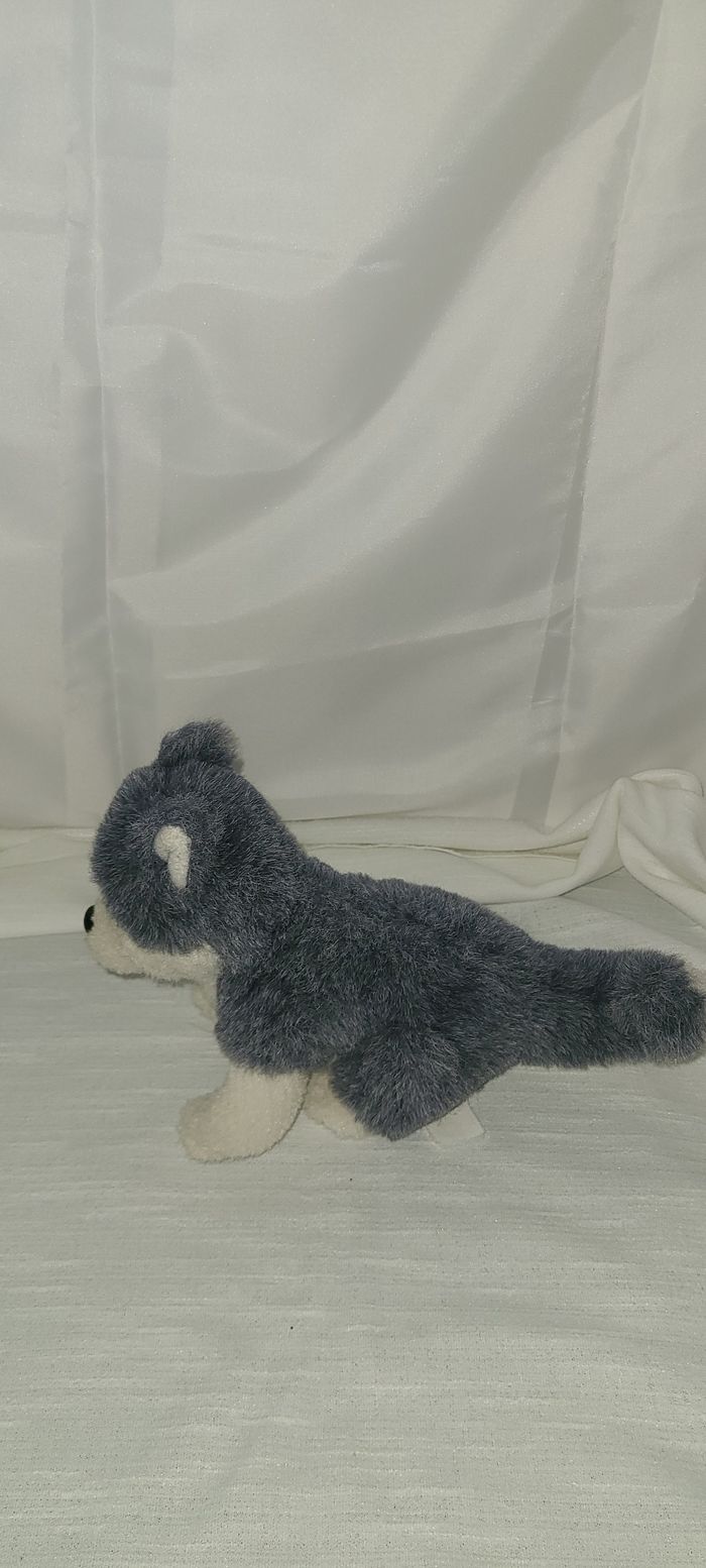 Peluche chien husky gris et blanc - photo numéro 2