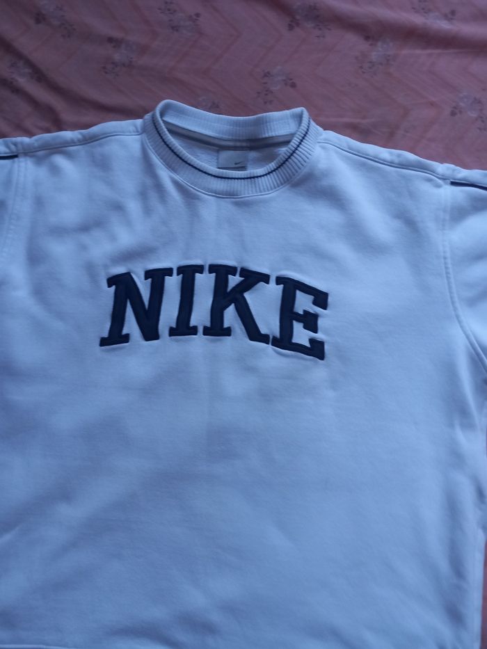 Pulls Nike taille L marque nike - photo numéro 4