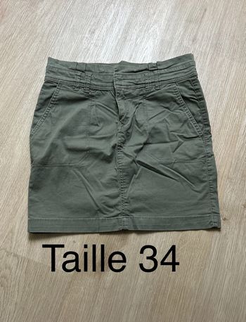 Jupe verte taille 34